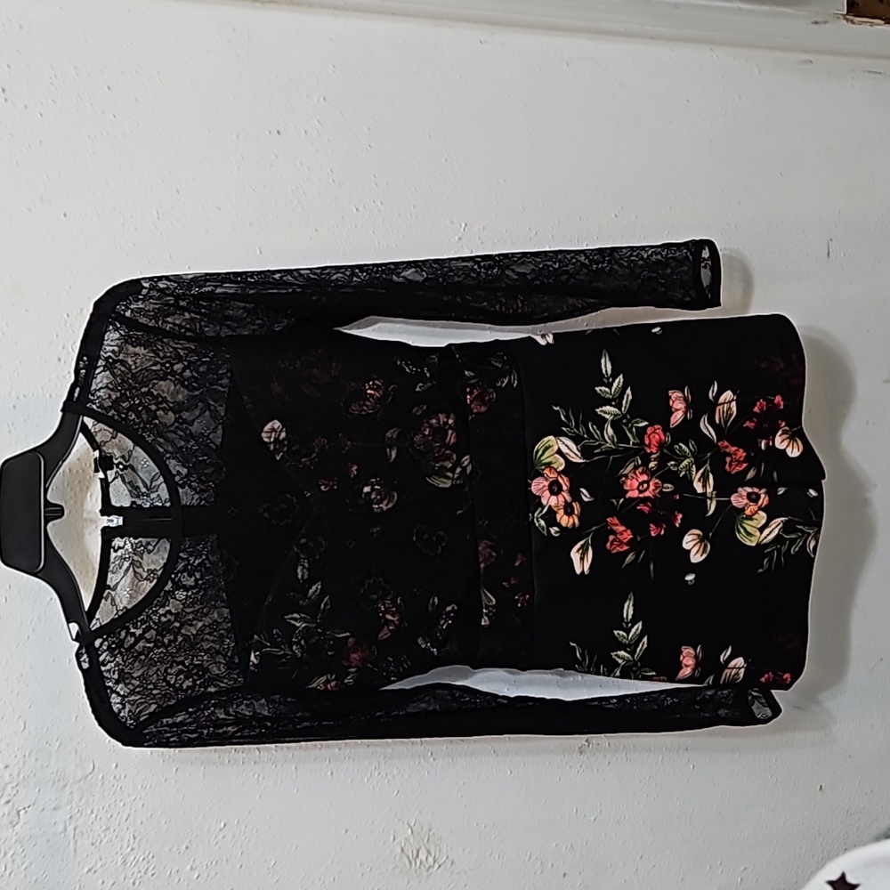 Guess Floral and Lace Romper